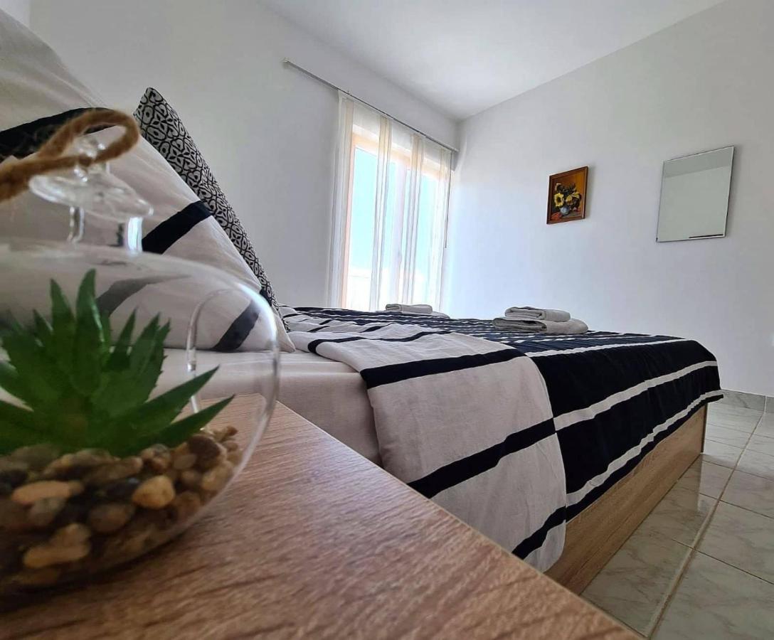 Apartments Ana ميدولين المظهر الخارجي الصورة