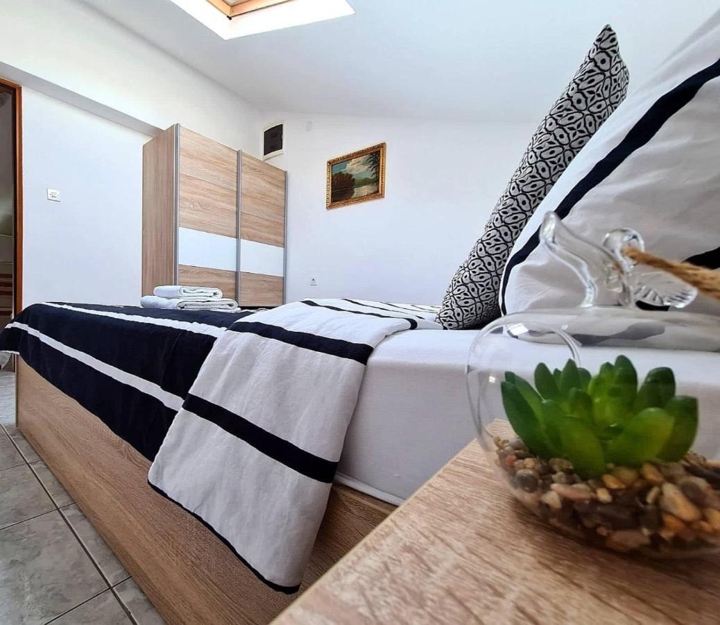 Apartments Ana ميدولين المظهر الخارجي الصورة