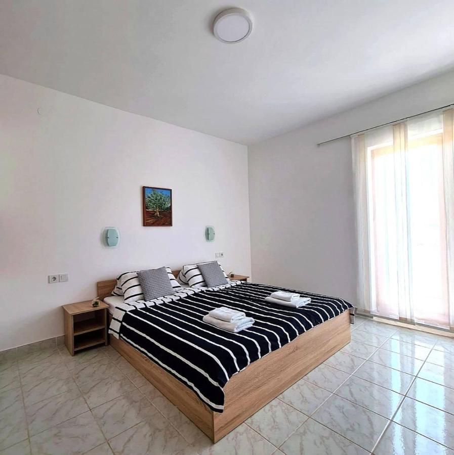 Apartments Ana ميدولين المظهر الخارجي الصورة