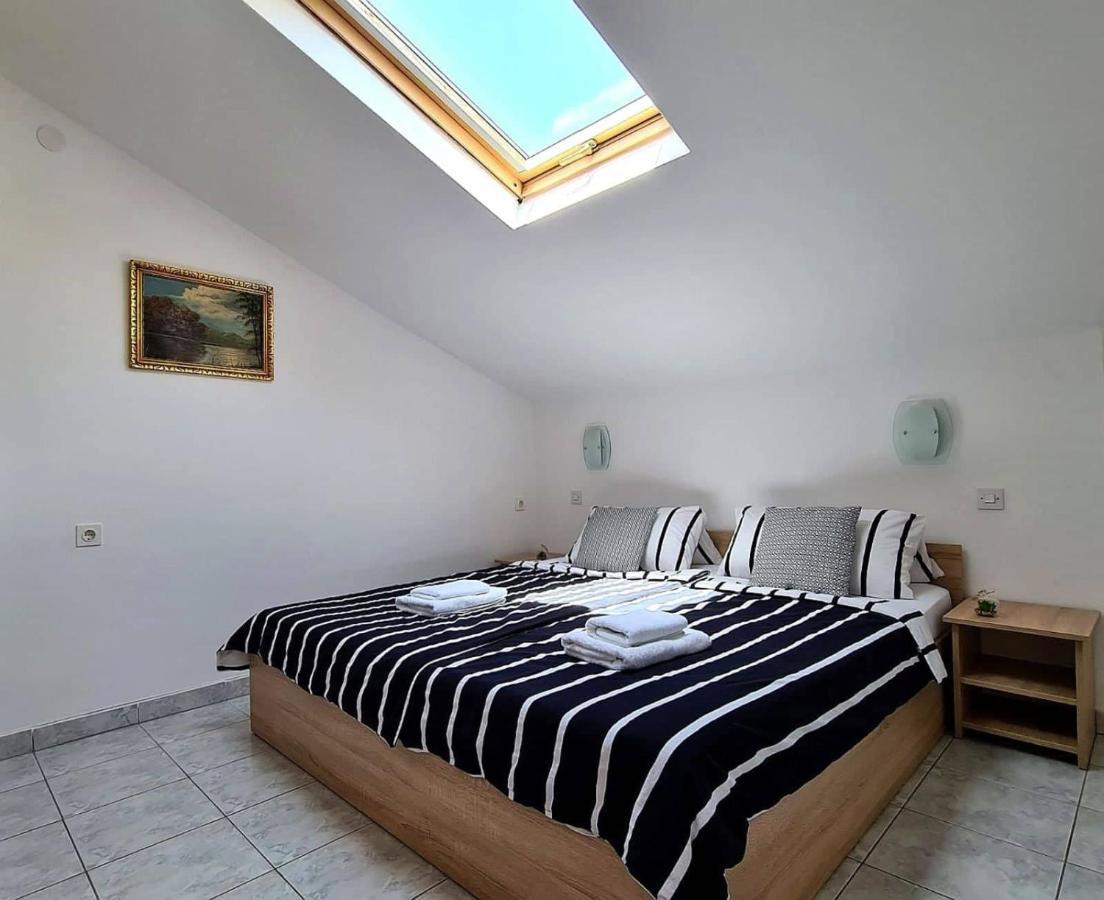 Apartments Ana ميدولين المظهر الخارجي الصورة