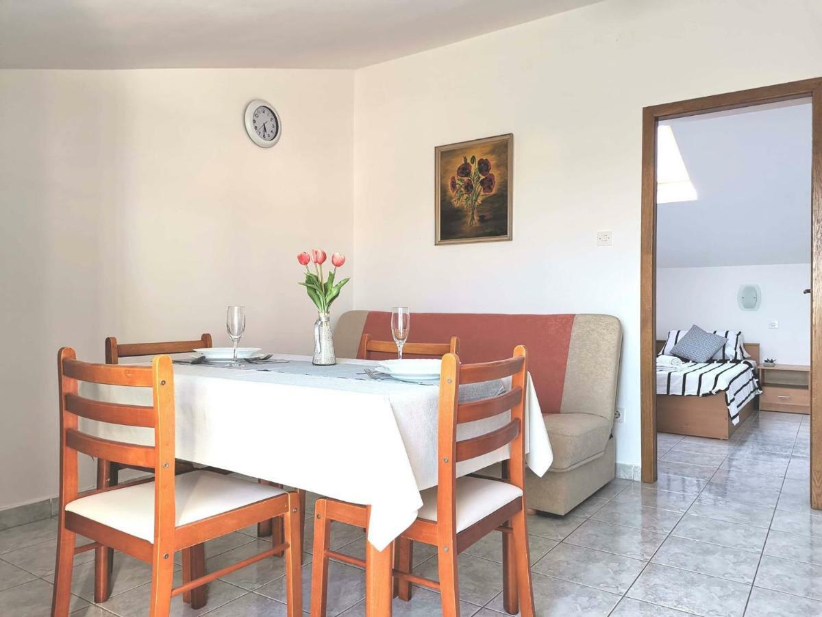 Apartments Ana ميدولين المظهر الخارجي الصورة
